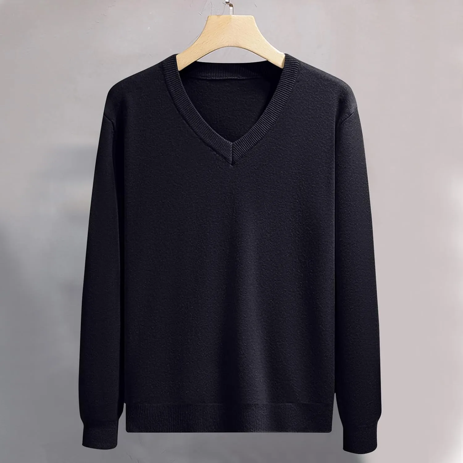 Men's V Neck Super Soft Sweater Long Sleeve Pullover Slim Fit Knitted Tops Lightweight Casual Fall Fashion Sweater