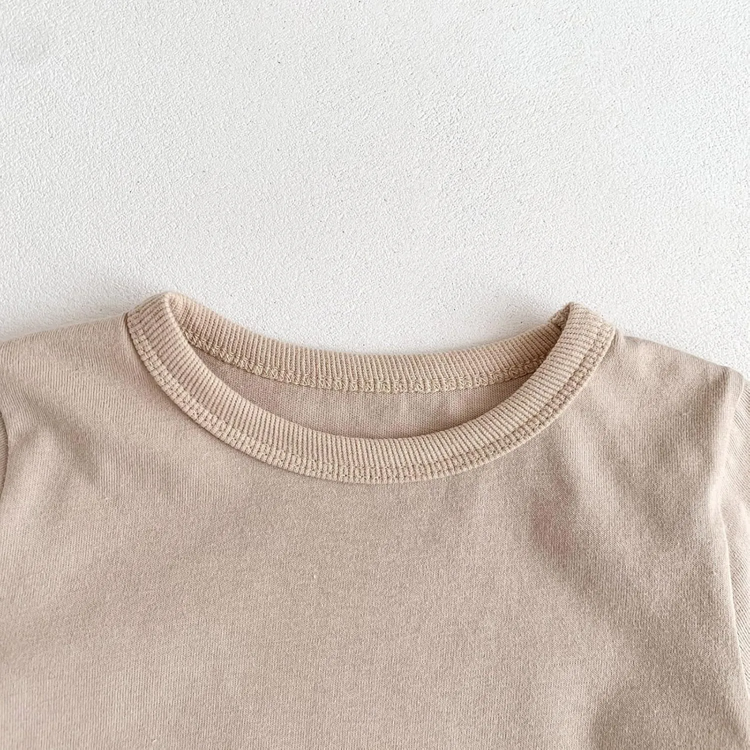 Newborn Baby Boys Girls Long Sleeve Basic Layering T-Shirt Infant Comfort Soft Crewneck Tee Tops Fall Winter Clothes