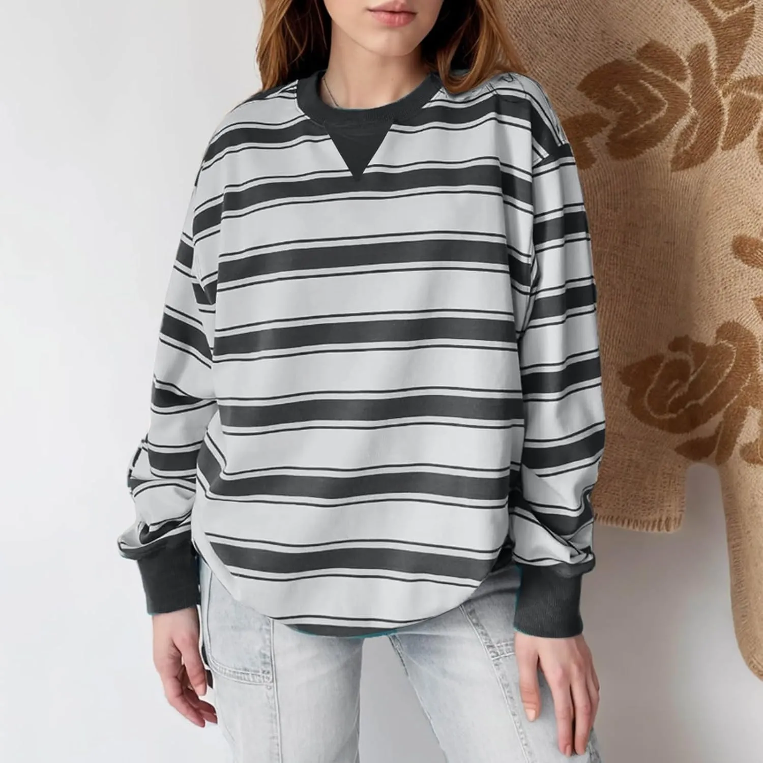Oversized Sweatshirt for Women Striped Print Lightweight Crewneck Long Sleeve Pullover Tops Fall Workout Loose Hoodie