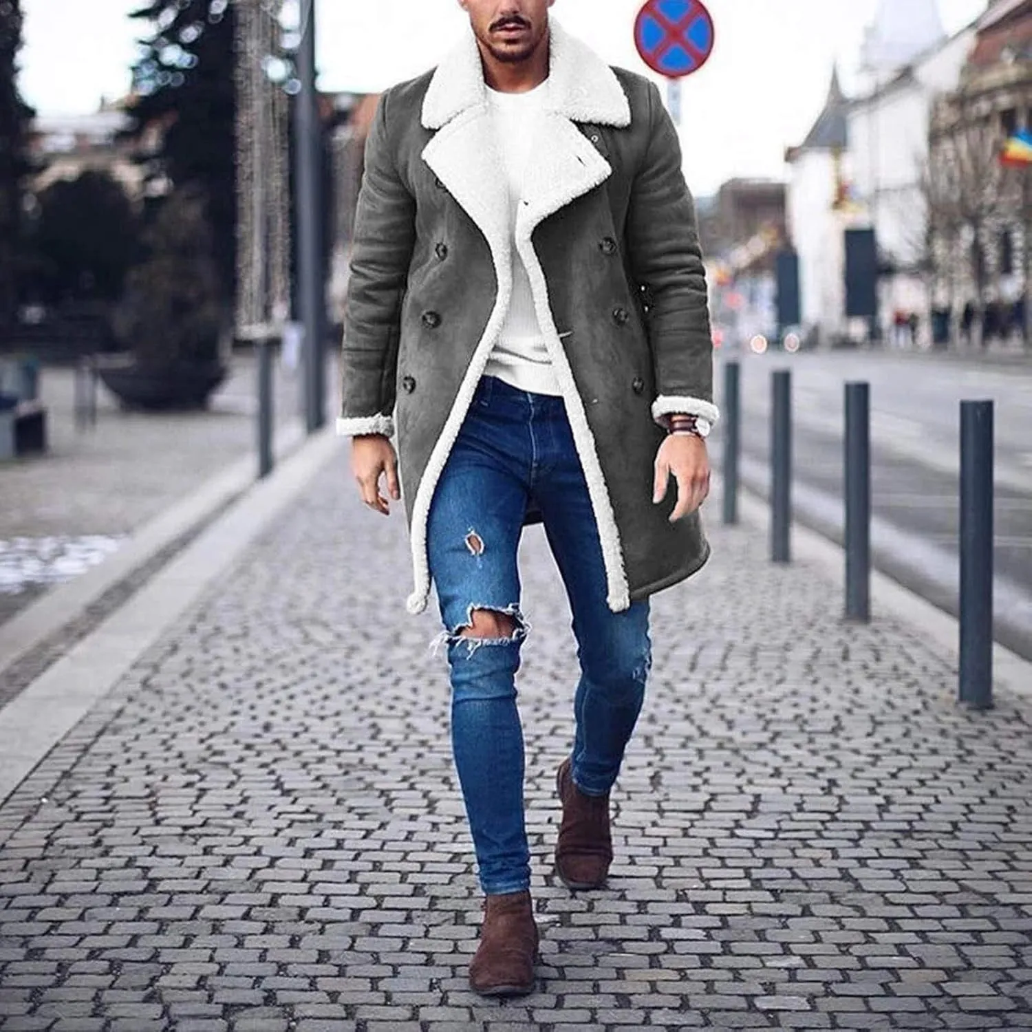 QWENTMTNTY Men Sherpa Lined Jacket Vintage Faux Fur Notched Lapel Shearling Trench Coat Thicken Winter Coats with Pockets