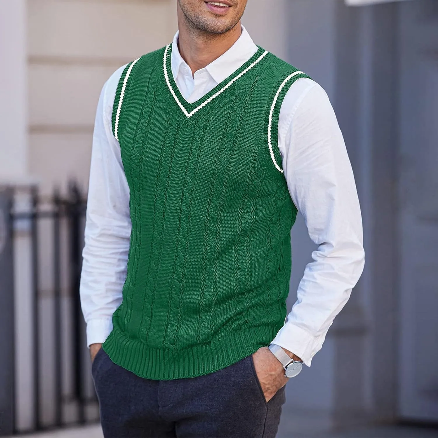 Sweaters for Men Sleeveless Vest V Neck Knitted Wool Pullover Sweater Argyle Cardigan Casual Fashion Slim Fit Vests