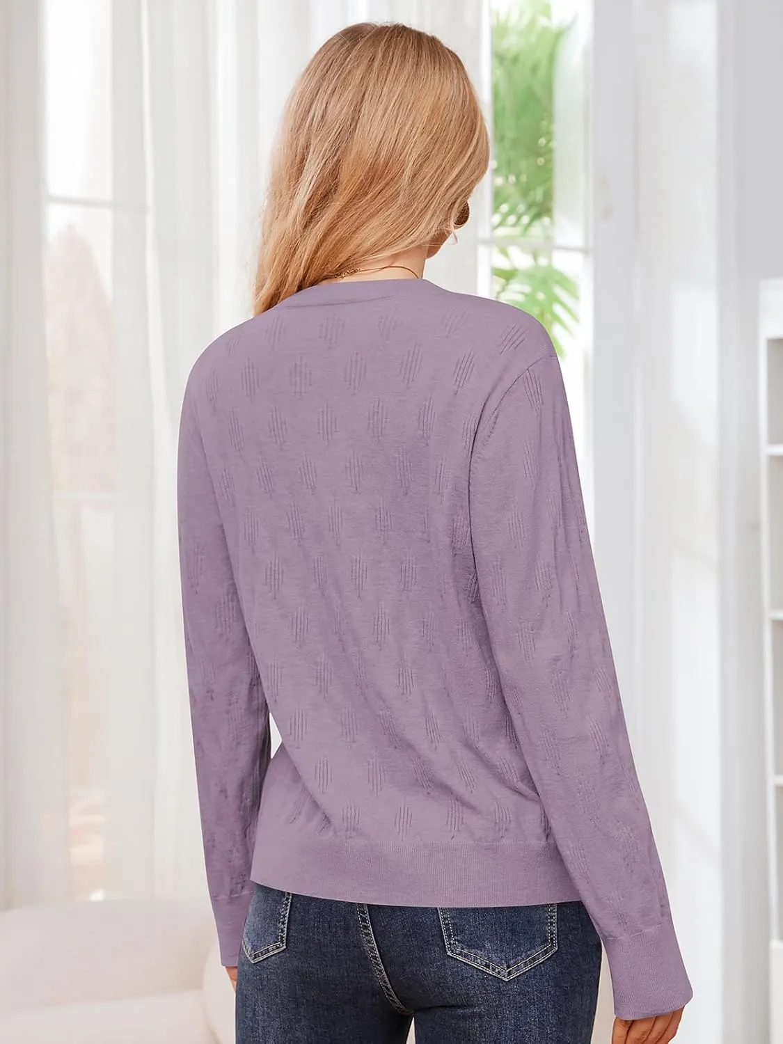 Sweaters for Women 2025 Spring Long Sleeve Lightweight Oversized Casual Classic V Neck Fashion Pullover Sweaters