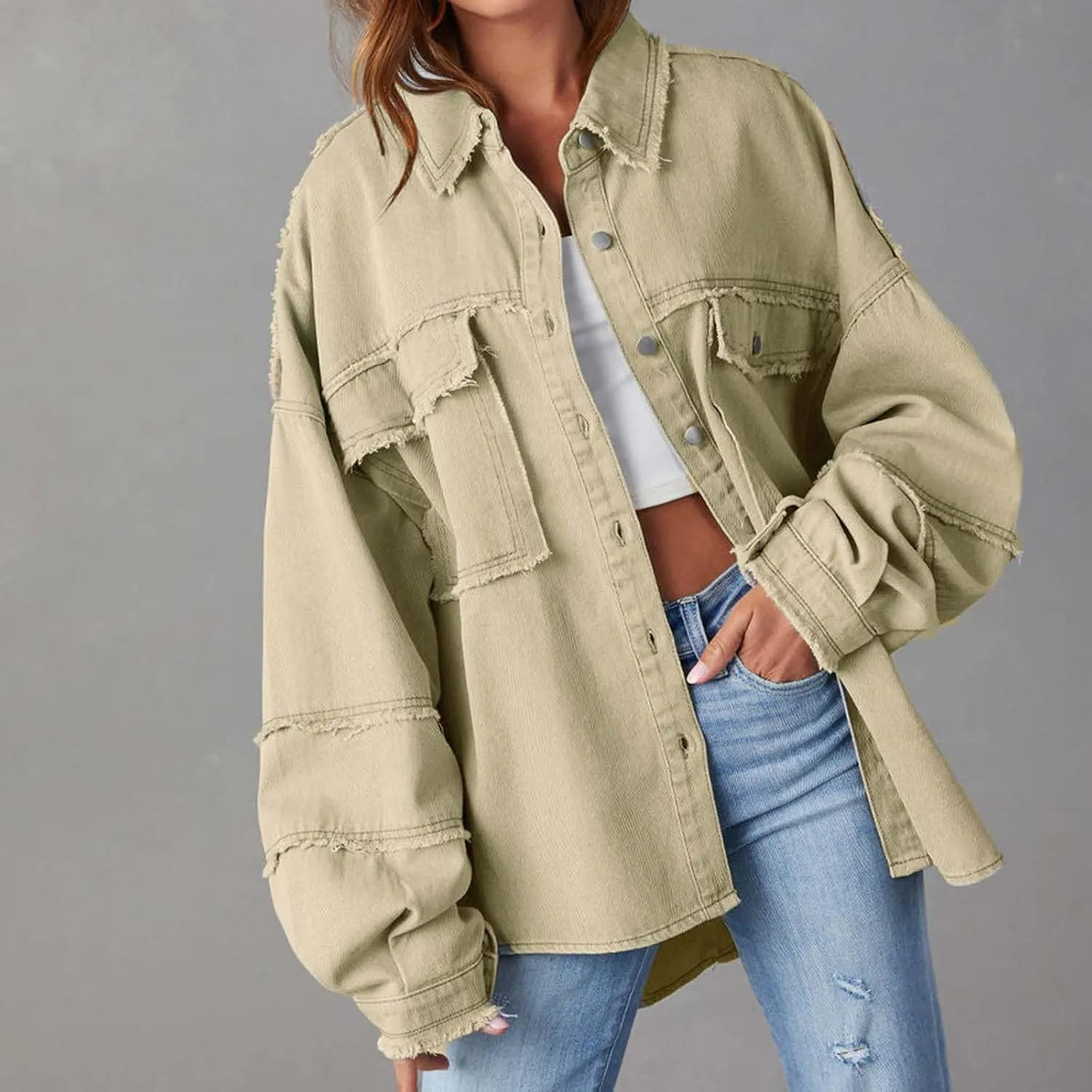 Womens Oversized Denim Shirt Jacket 2024 Casual Button Down Frayed Hem Ripped Jean Jacket Multi Pockets Denim Jacket
